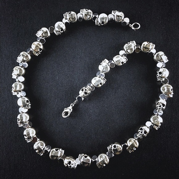 20” Silver Skull & Hematite Beaded Necklace Chain - Picture 3 of 5